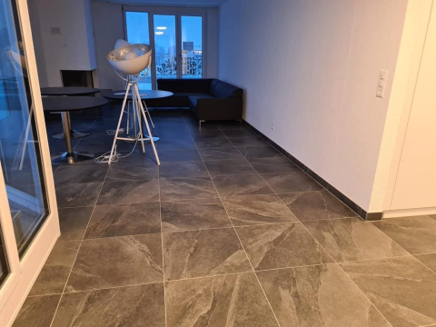 Renovierter Wohnraum nach einer Renovation in Zürich